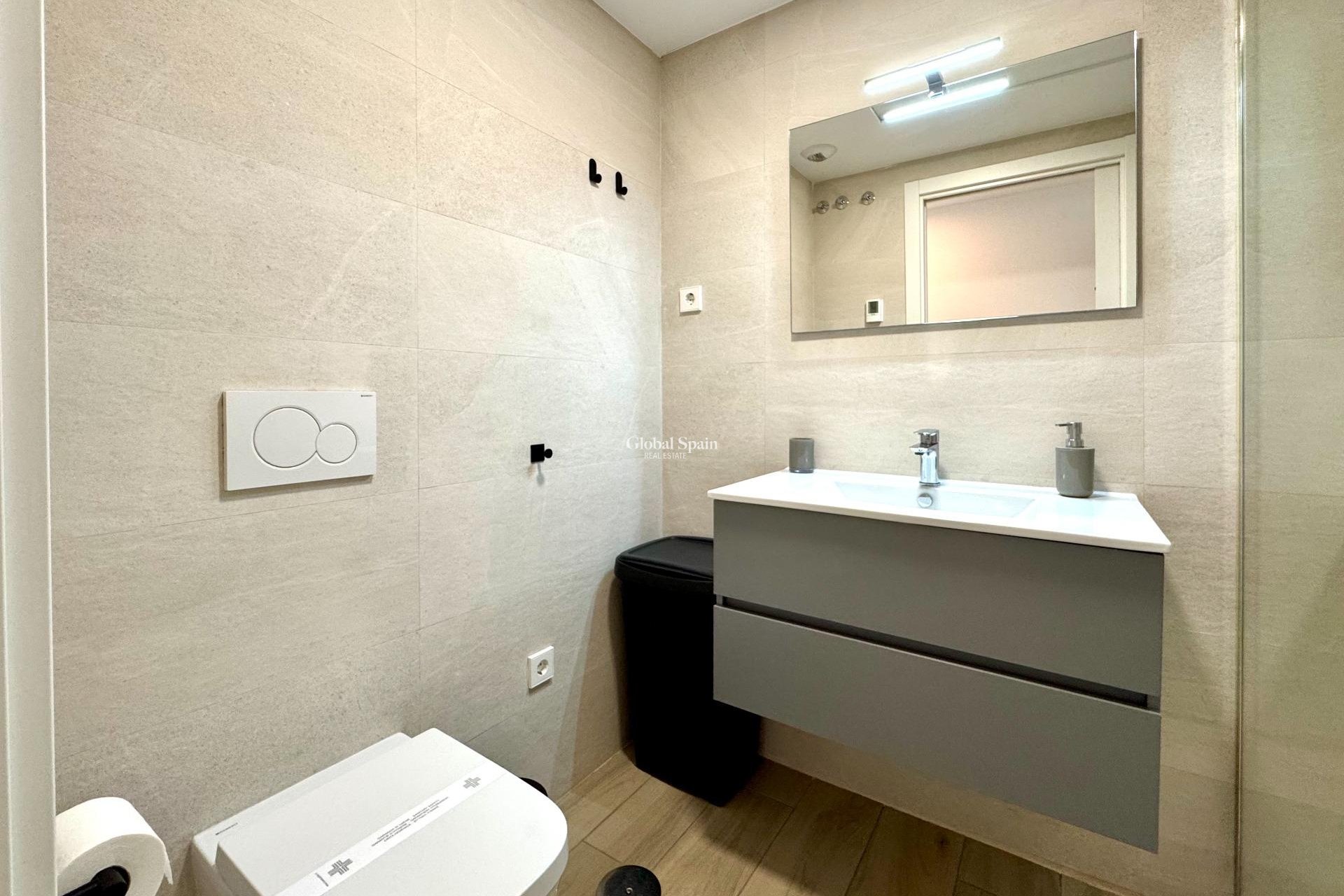 Wederverkoop - APPARTEMENT -
LOS ALCÁZARES - Dolores De Pacheco-santa Rosalía