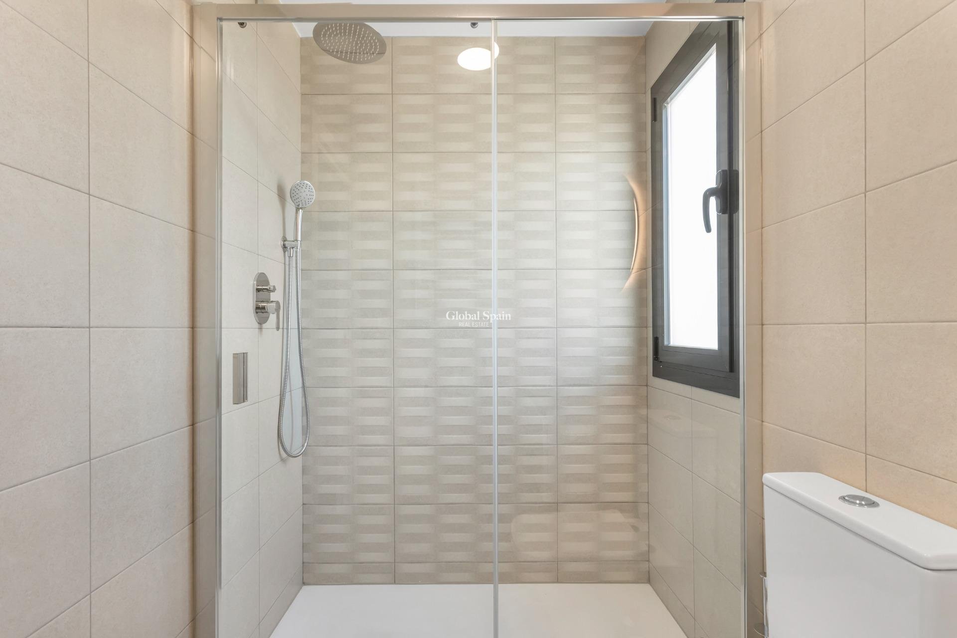 Wederverkoop - APPARTEMENT -
LOS ALCÁZARES - Dolores De Pacheco-santa Rosalía