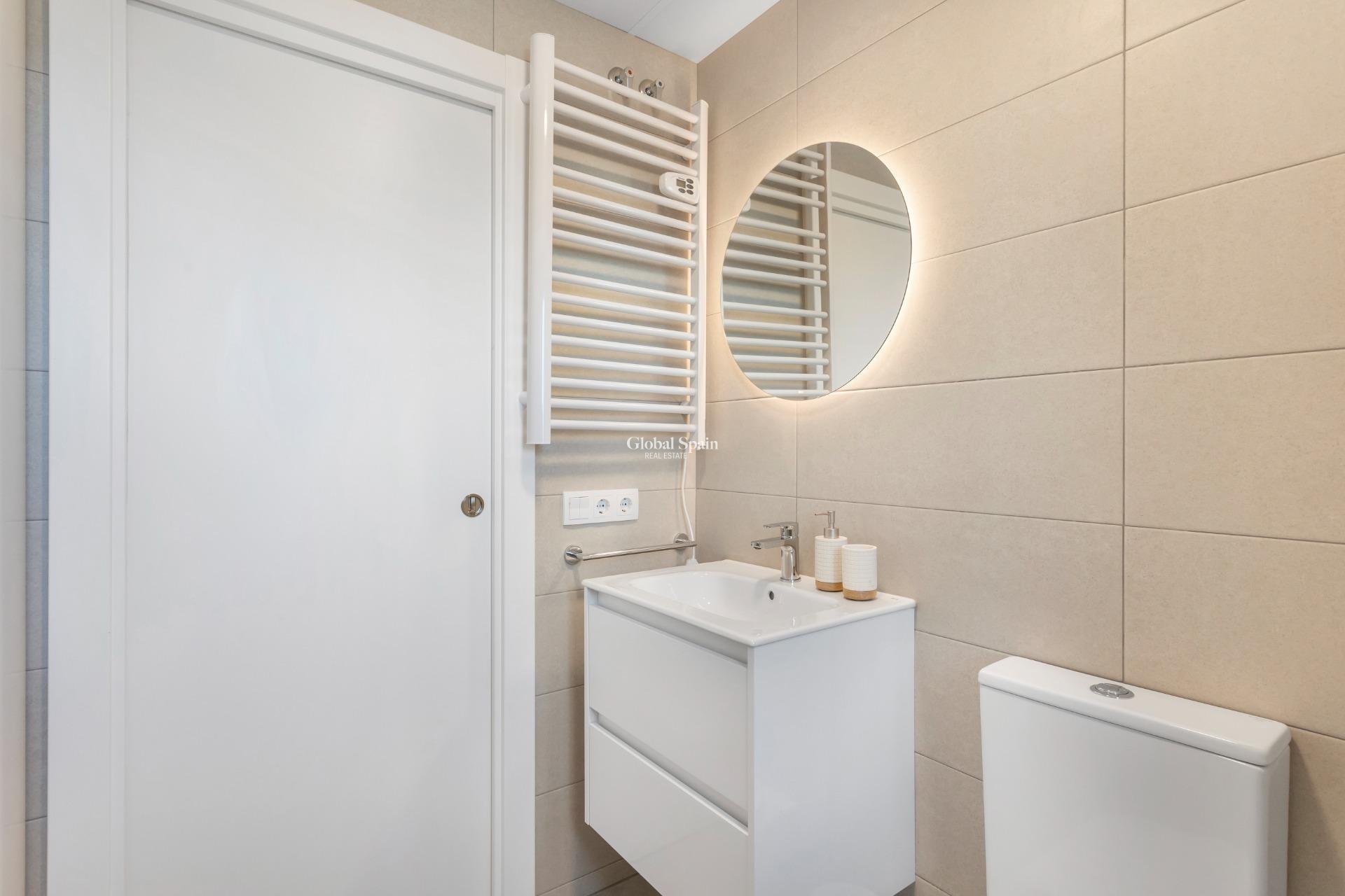 Wederverkoop - APPARTEMENT -
LOS ALCÁZARES - Dolores De Pacheco-santa Rosalía