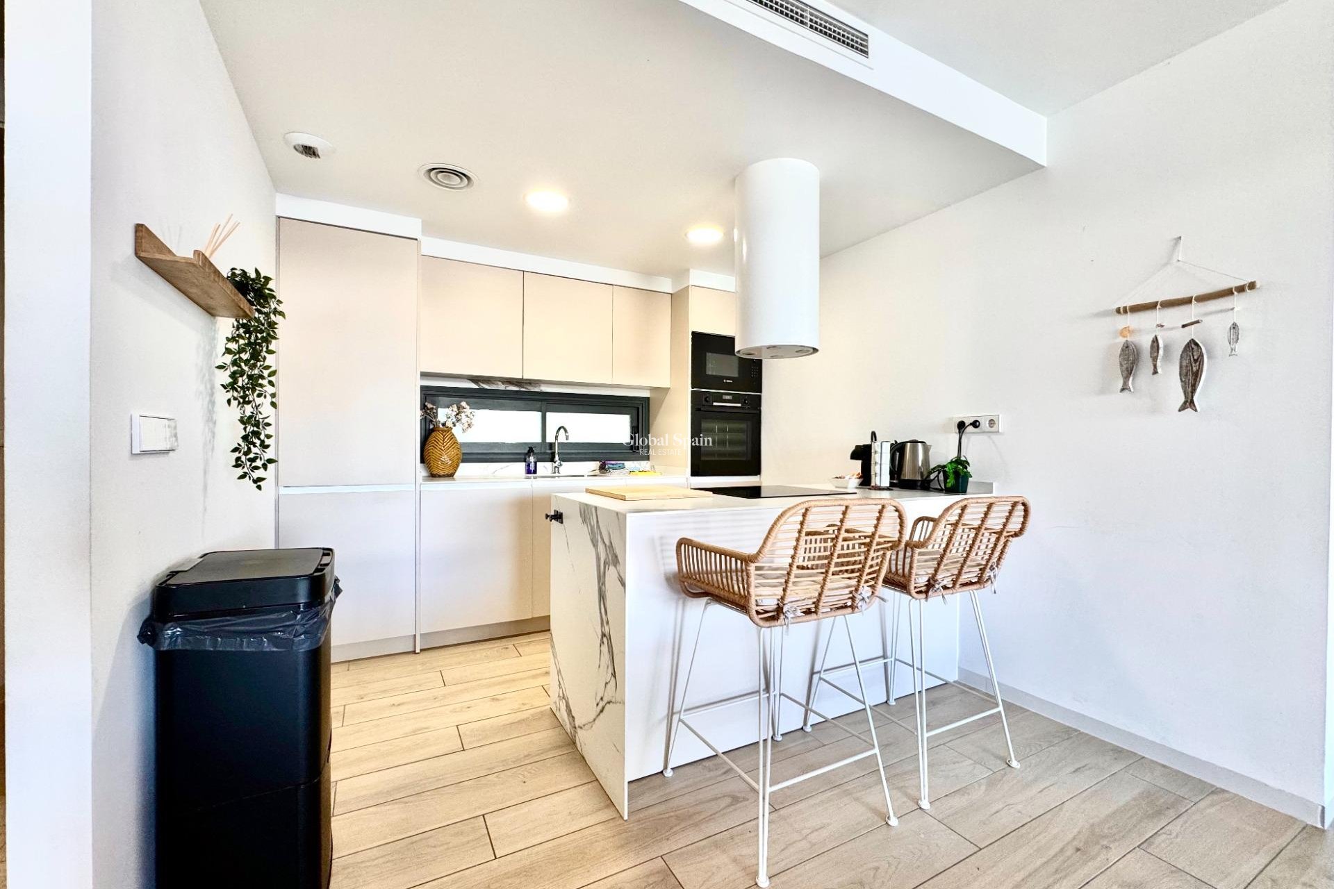 Wederverkoop - APPARTEMENT -
LOS ALCÁZARES - Dolores De Pacheco-santa Rosalía