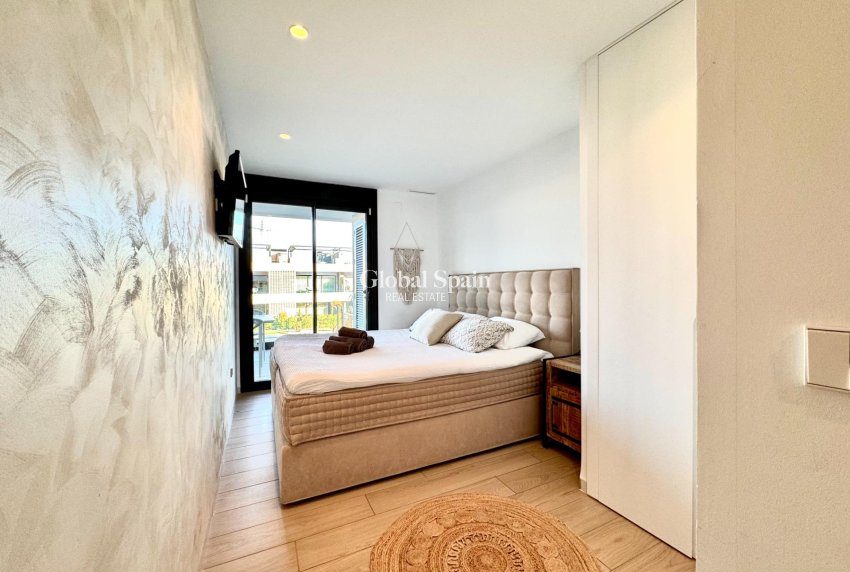 Wederverkoop - APPARTEMENT -
LOS ALCÁZARES - Dolores De Pacheco-santa Rosalía