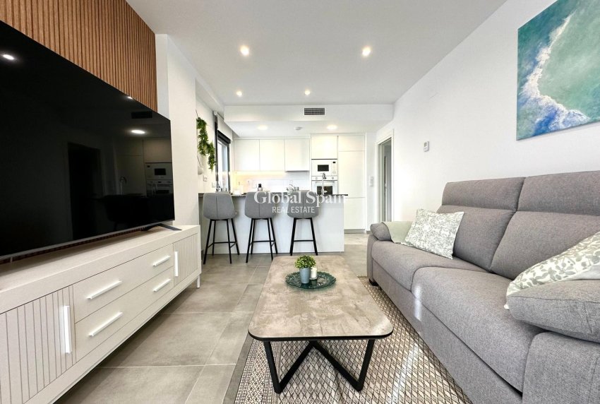 Wederverkoop - APPARTEMENT -
LOS ALCÁZARES