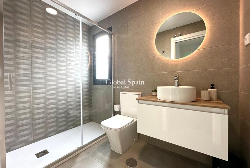 Wederverkoop - APPARTEMENT -
LOS ALCÁZARES