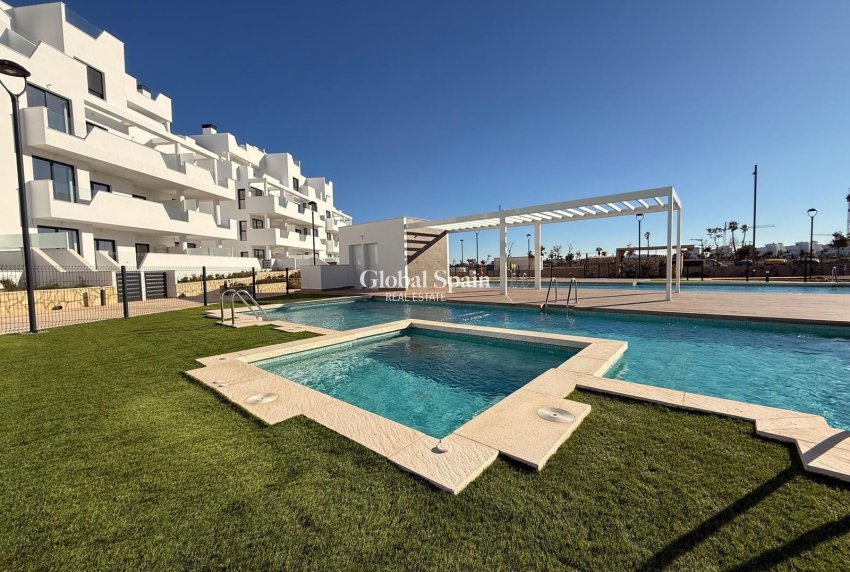 Wederverkoop - APPARTEMENT -
LOS ALCÁZARES