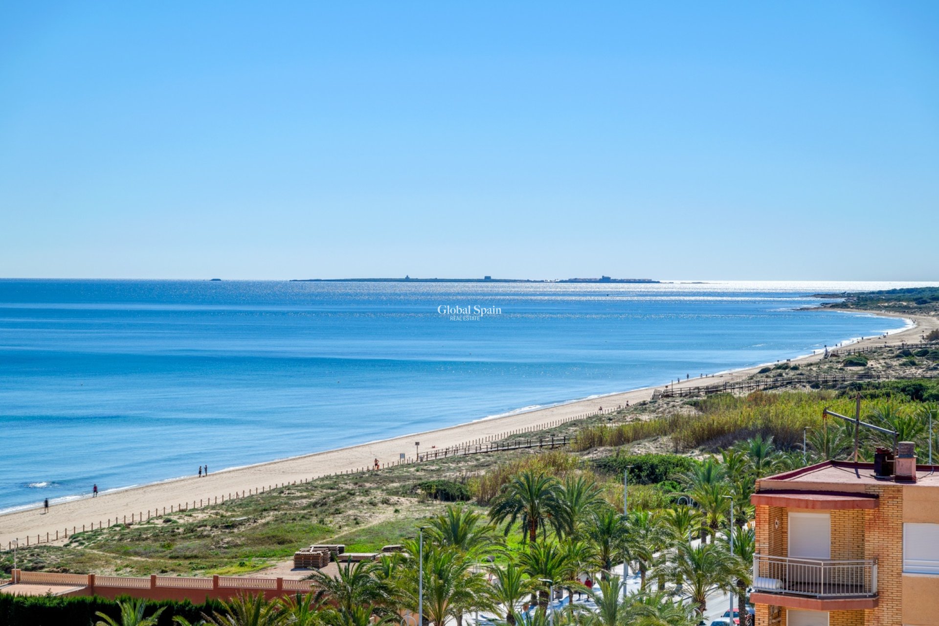 Wederverkoop - APPARTEMENT -
LOS ARENALES DEL SOL - Segunda linea playa