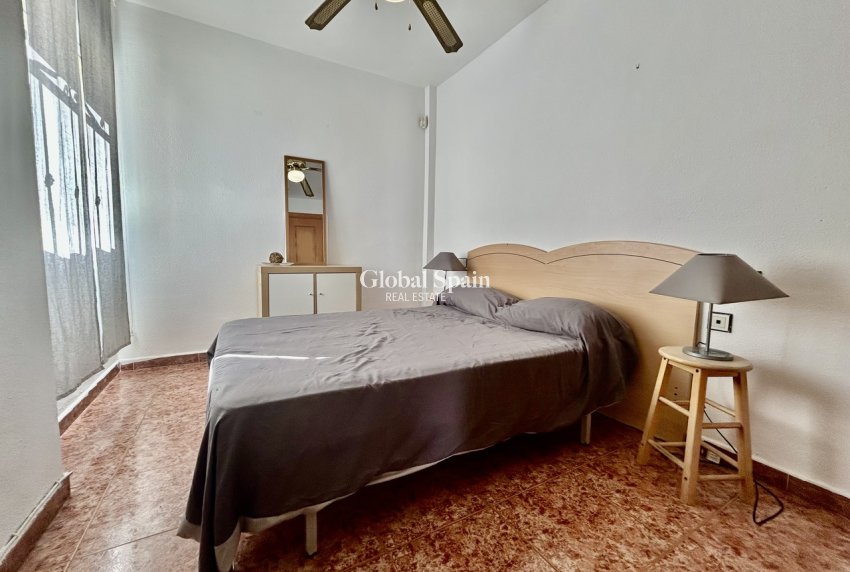 Wederverkoop - APPARTEMENT -
LOS BALCONES - LOS ALTOS - Costa Blanca