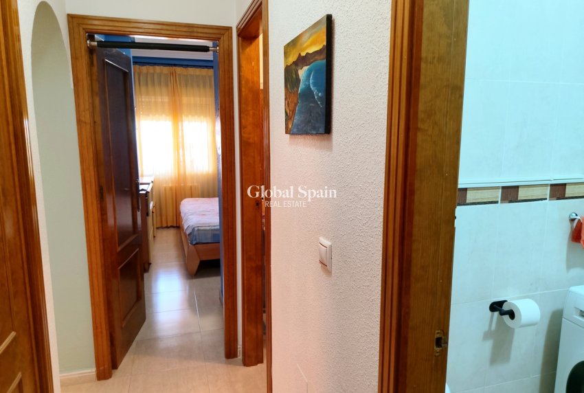 Wederverkoop - APPARTEMENT -
LOS BALCONES - LOS ALTOS - Costa Blanca