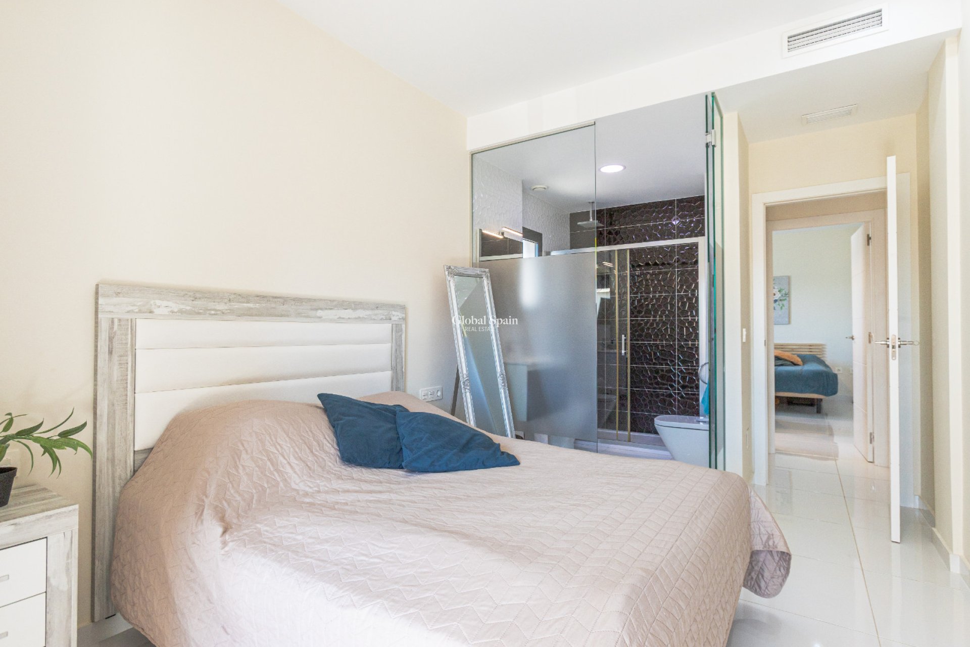 Wederverkoop - APPARTEMENT -
LOS BALCONES - LOS ALTOS - Costa Blanca