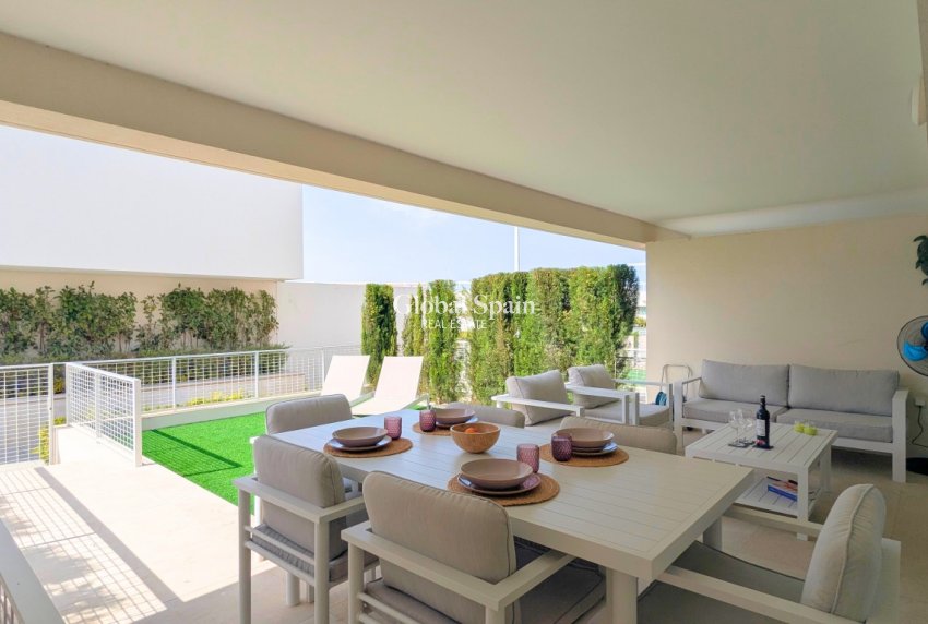 Wederverkoop - APPARTEMENT -
LOS BALCONES - LOS ALTOS - Costa Blanca