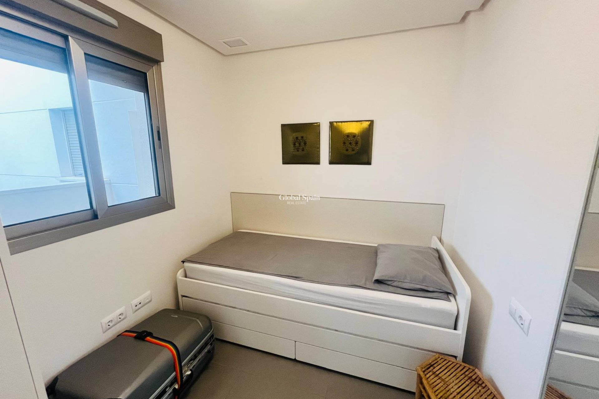 Wederverkoop - APPARTEMENT -
LOS DOLSES - Inland