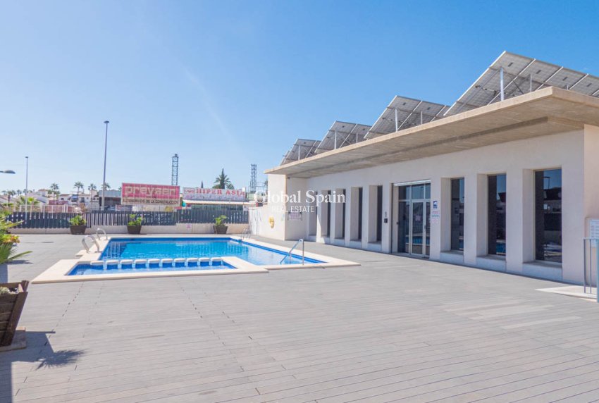 Wederverkoop - APPARTEMENT -
LOS DOLSES - Inland