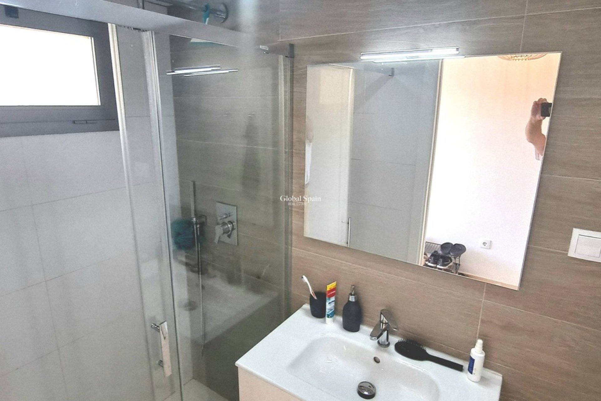 Wederverkoop - APPARTEMENT -
LOS DOLSES - Inland