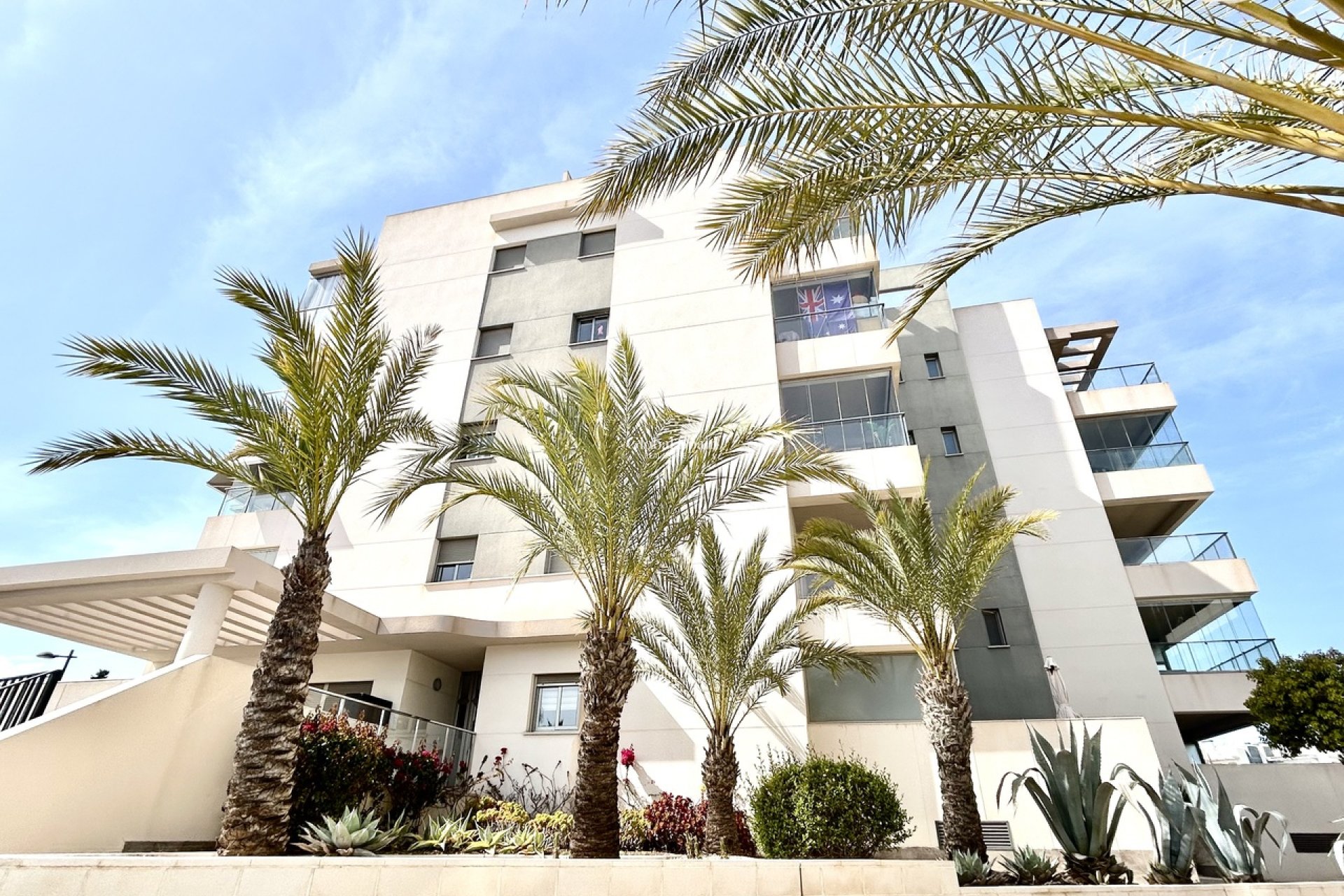 Wederverkoop - APPARTEMENT -
LOS DOLSES - Inland