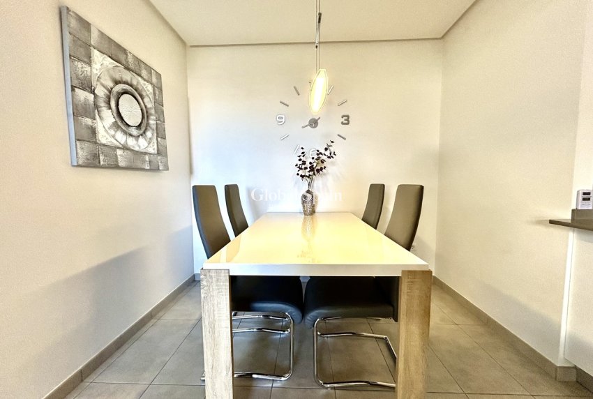 Wederverkoop - APPARTEMENT -
LOS DOLSES - Inland