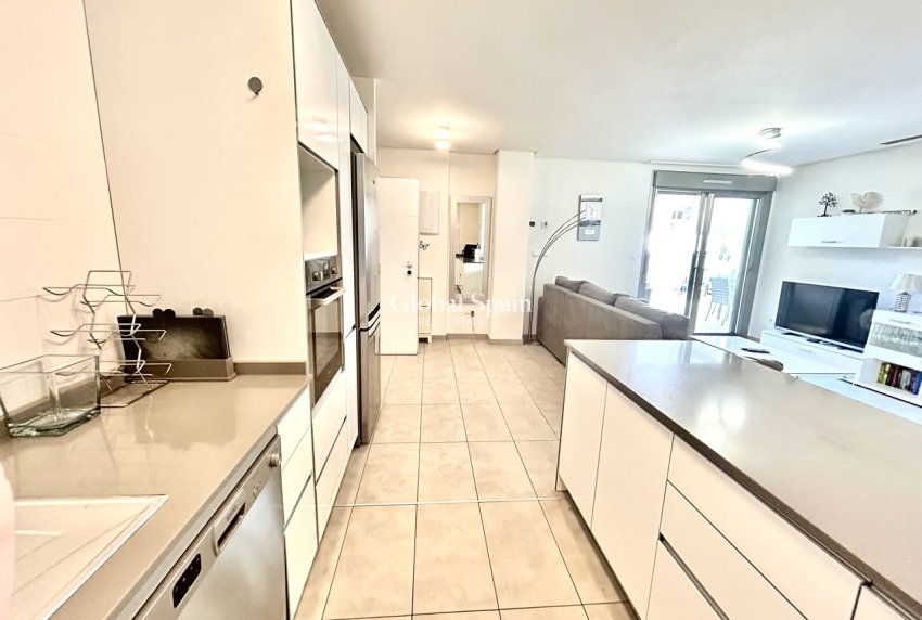 Wederverkoop - APPARTEMENT -
LOS DOLSES - Inland