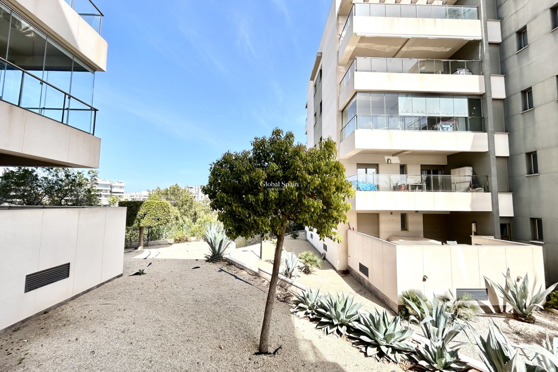 Wederverkoop - APPARTEMENT -
LOS DOLSES - Inland