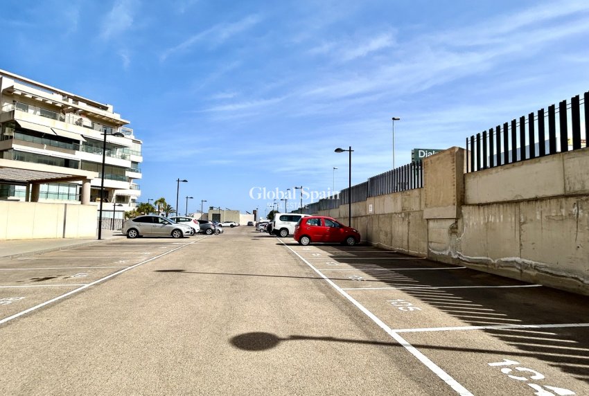 Wederverkoop - APPARTEMENT -
LOS DOLSES - Inland