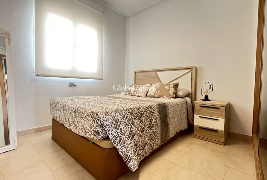 Wederverkoop - APPARTEMENT -
LOS DOLSES - Inland