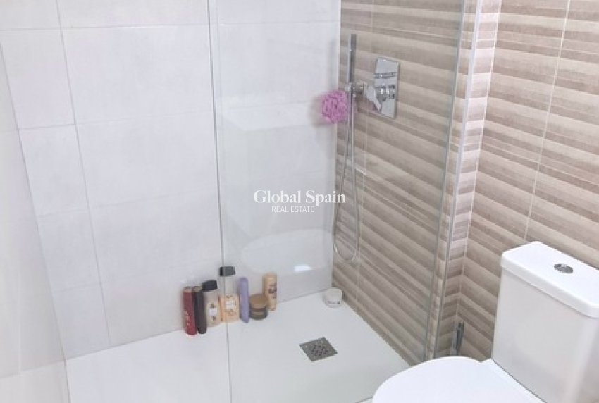 Wederverkoop - APPARTEMENT -
LOS DOLSES - Inland