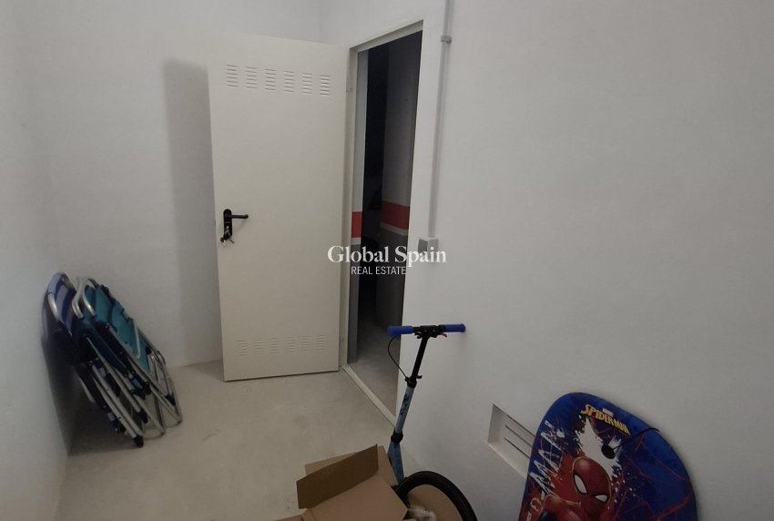 Wederverkoop - APPARTEMENT -
LOS DOLSES - Inland