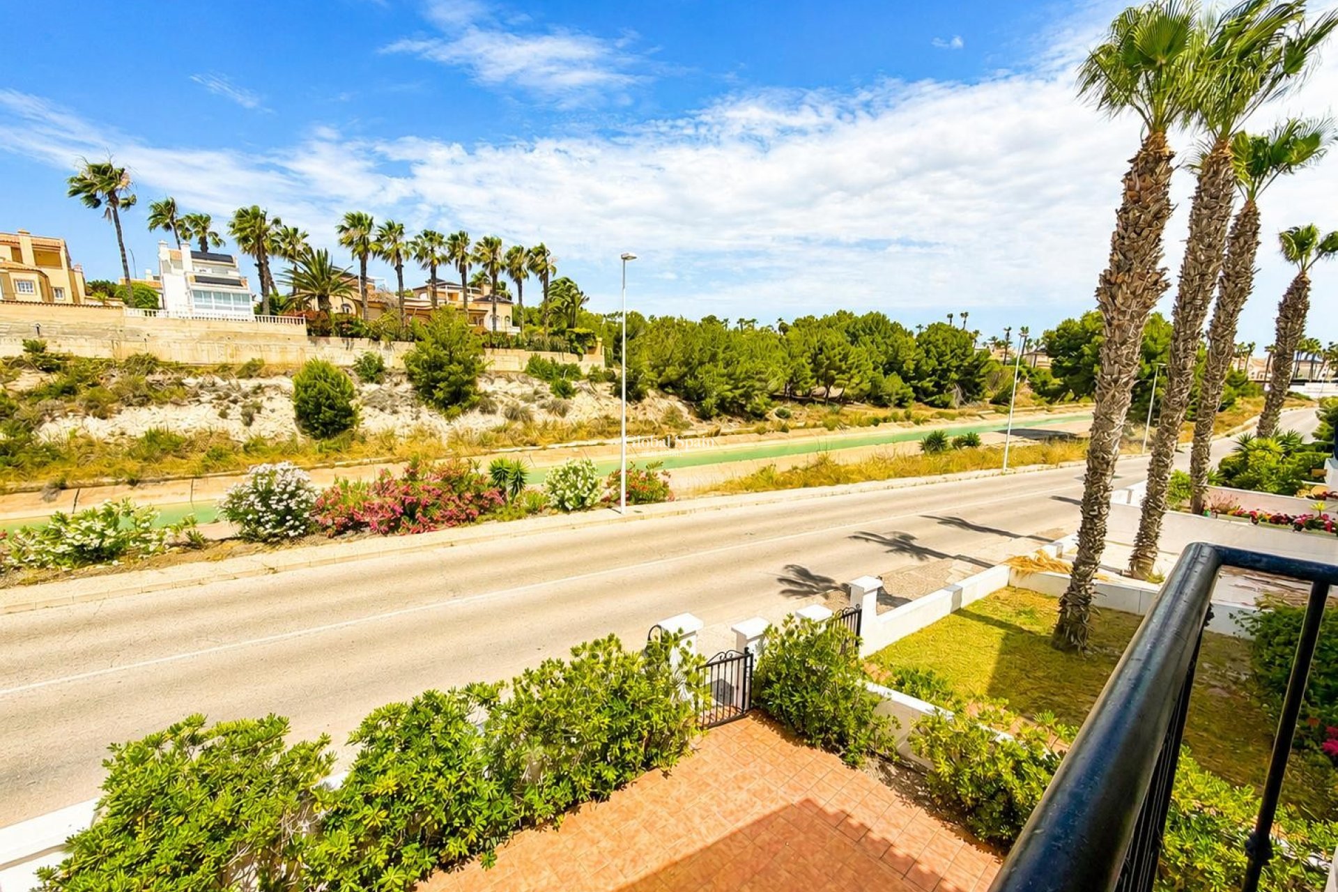 Wederverkoop - APPARTEMENT -
LOS DOLSES - Inland