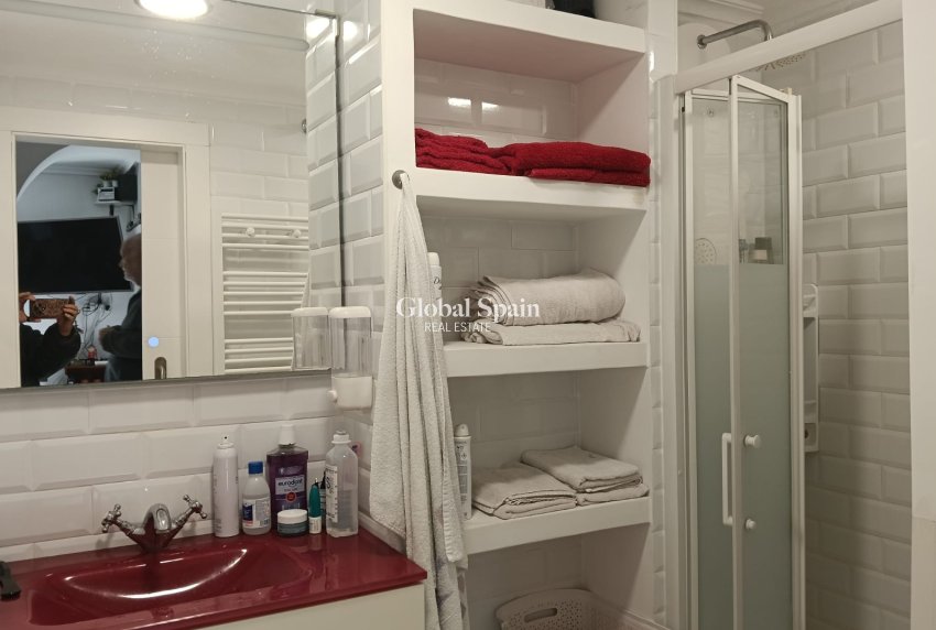 Wederverkoop - APPARTEMENT -
LOS MONTESINOS - Costa Blanca