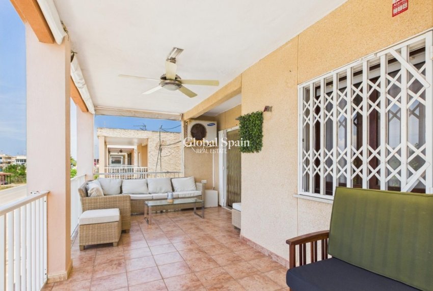 Wederverkoop - APPARTEMENT -
LOS URRUTIAS - Costa Calida