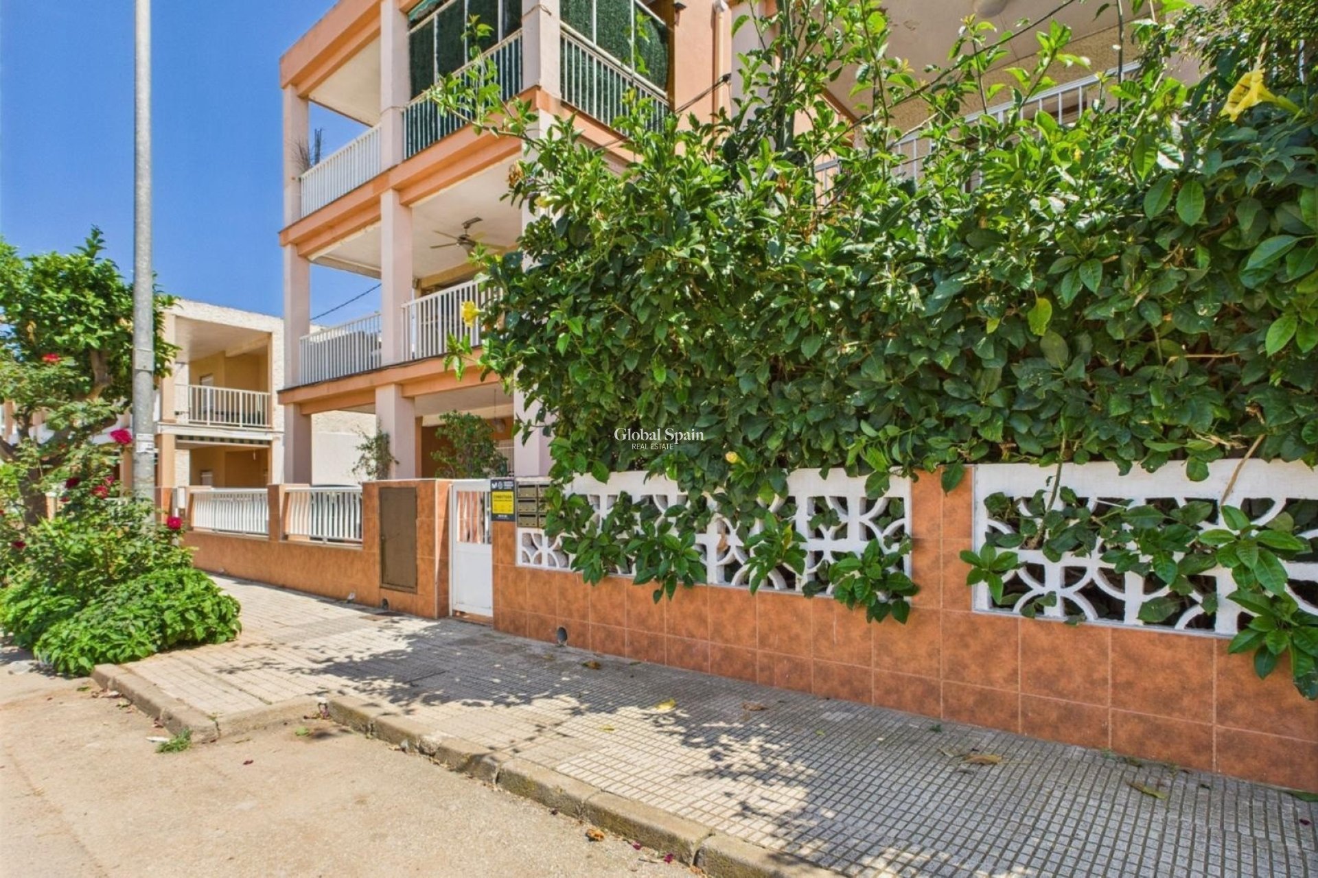 Wederverkoop - APPARTEMENT -
LOS URRUTIAS - Costa Calida