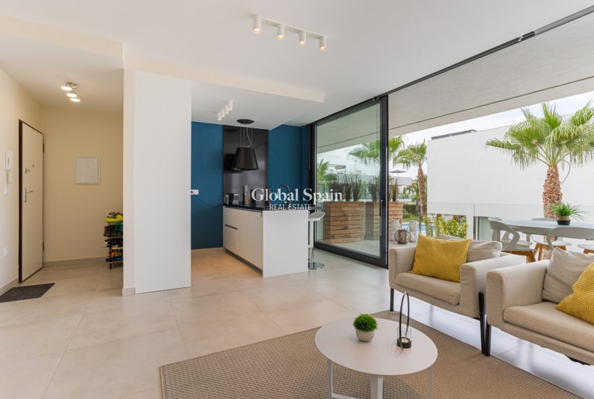 Wederverkoop - APPARTEMENT -
MAR DE CRISTAL - Costa Calida