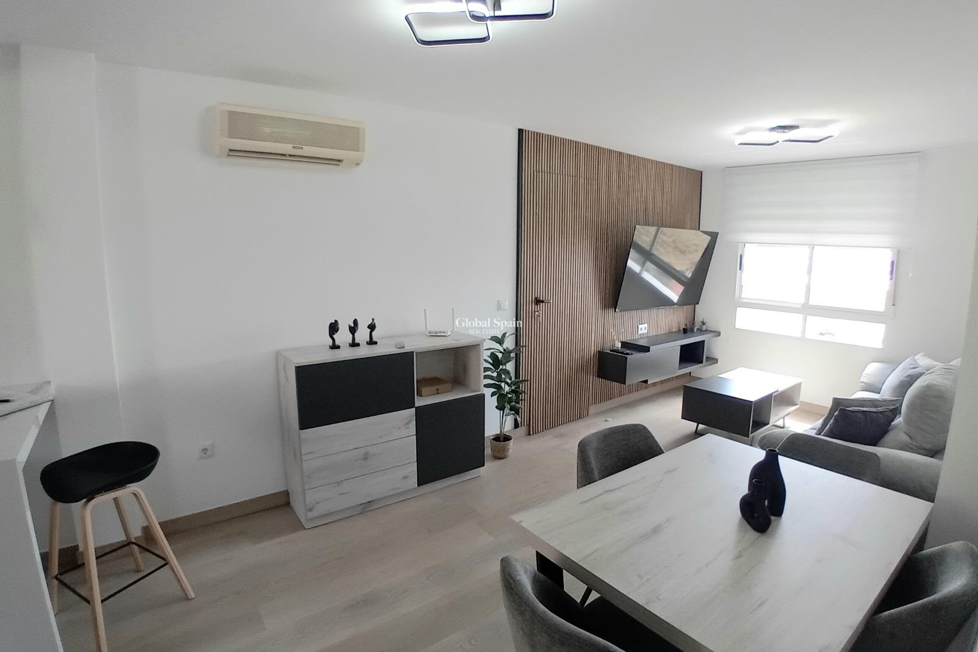 Wederverkoop - APPARTEMENT -
MAZARRÓN - Playa Sol Ii