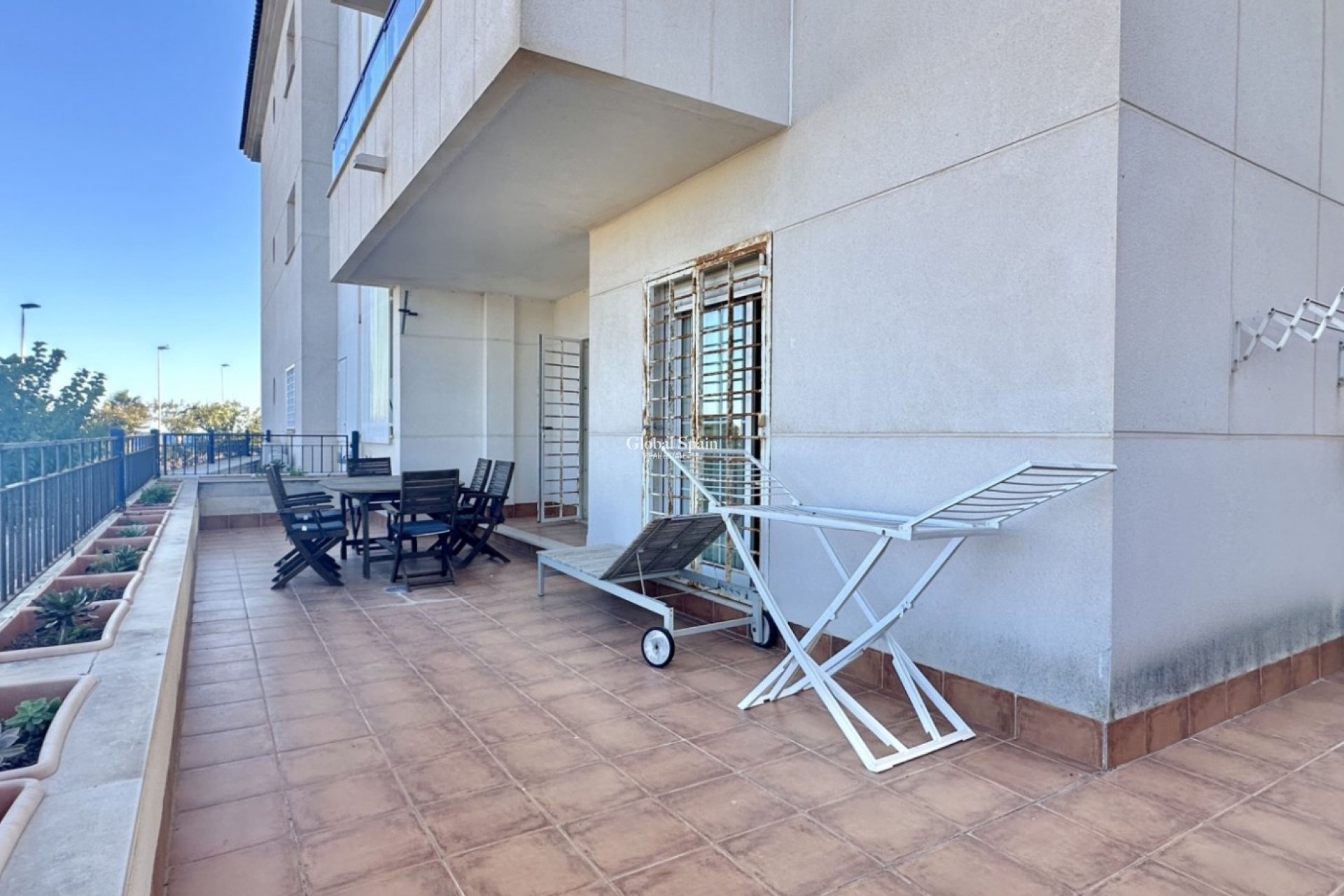 Wederverkoop - APPARTEMENT -
MIL PALMERAS  - Costa Blanca