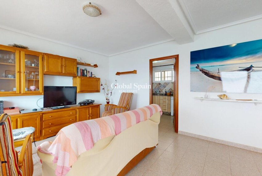Wederverkoop - APPARTEMENT -
MIL PALMERAS  - Costa Blanca
