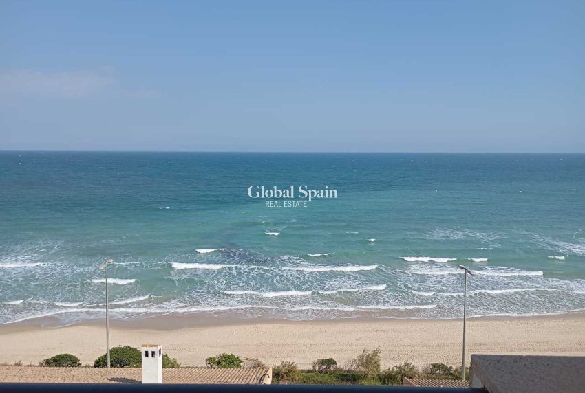 Wederverkoop - APPARTEMENT -
MIL PALMERAS  - Costa Blanca