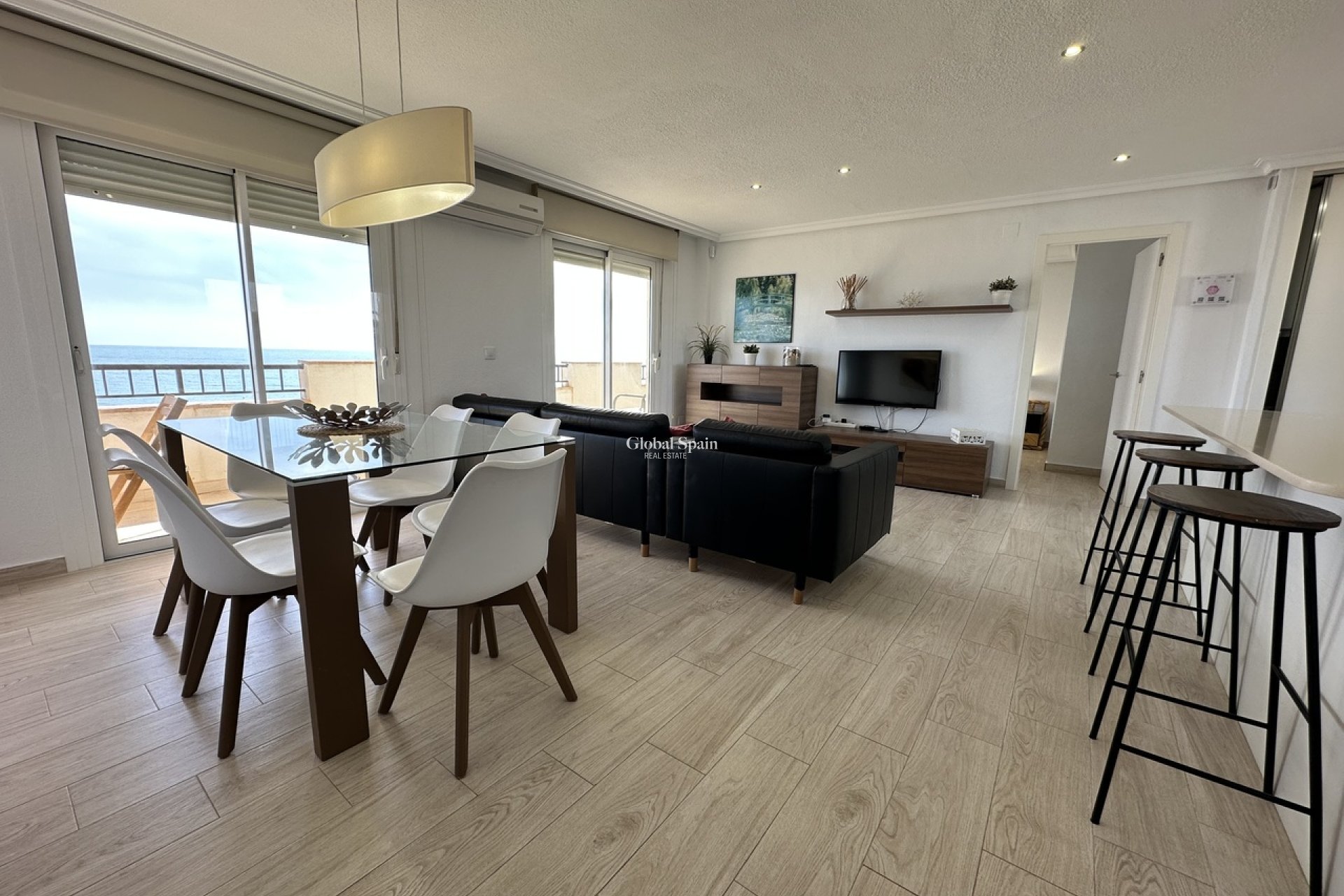 Wederverkoop - APPARTEMENT -
MIL PALMERAS  - Costa Blanca