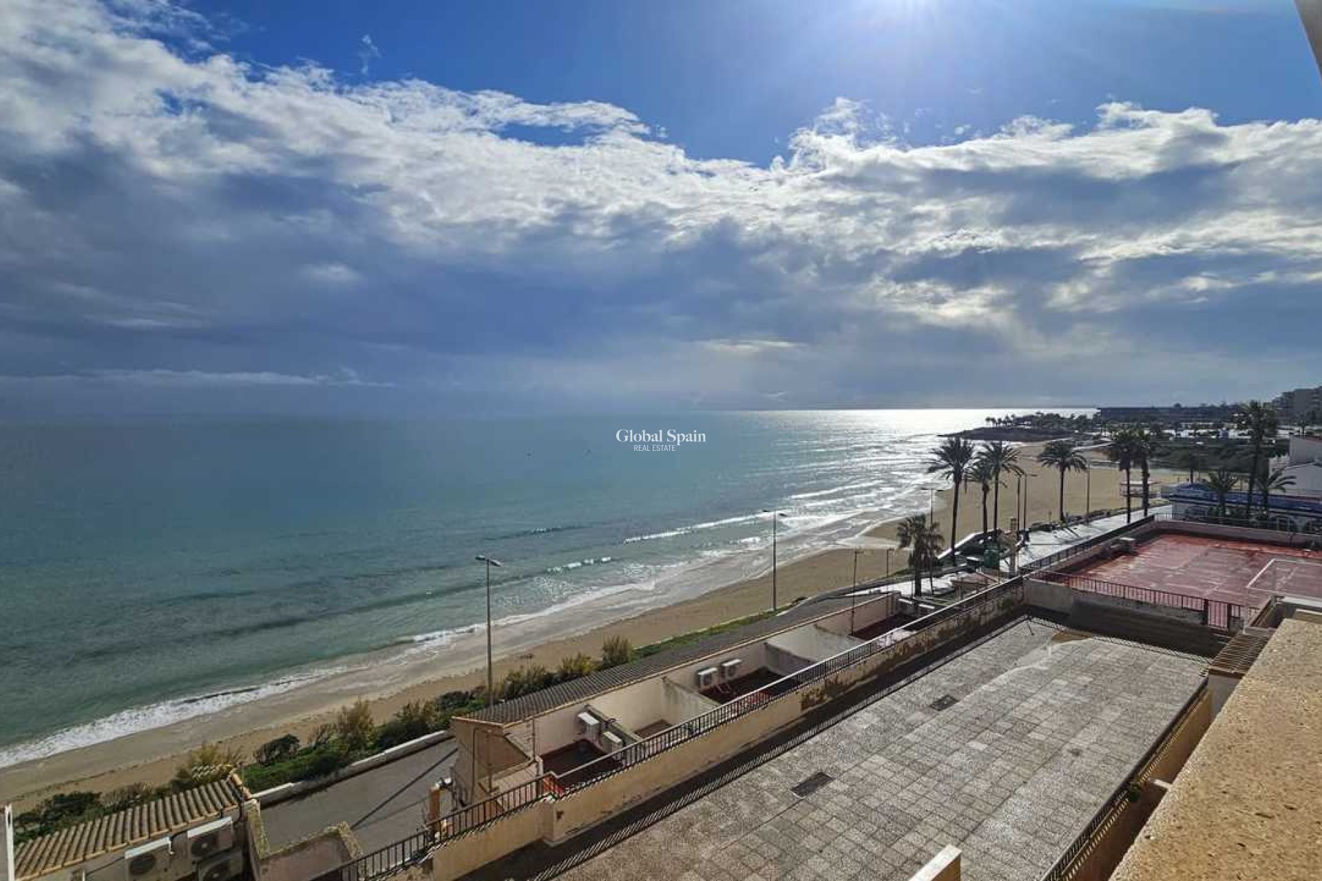 Wederverkoop - APPARTEMENT -
MIL PALMERAS  - Costa Blanca
