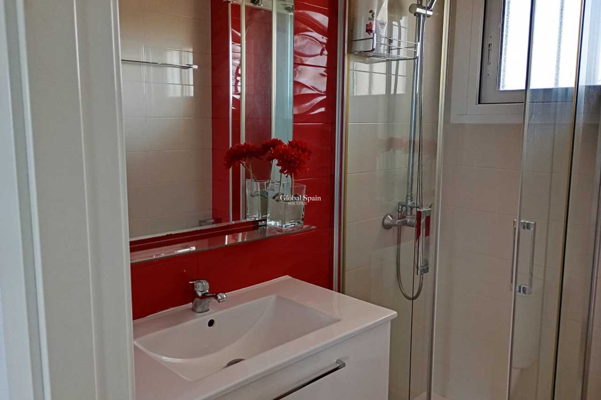 Wederverkoop - APPARTEMENT -
MIL PALMERAS  - Costa Blanca