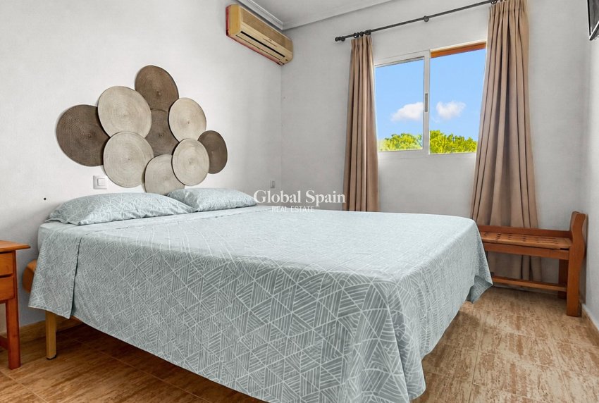 Wederverkoop - APPARTEMENT -
MIL PALMERAS  - Costa Blanca