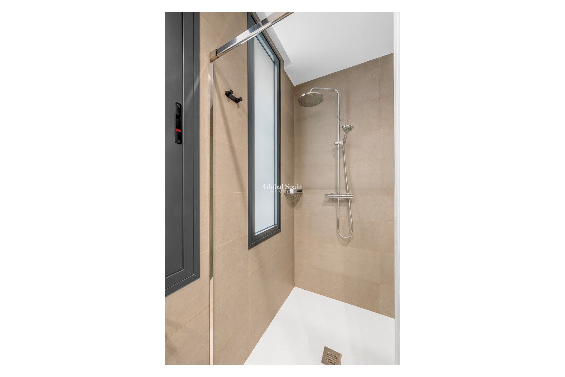 Wederverkoop - Appartement -
Monforte del Cid - Font del llop