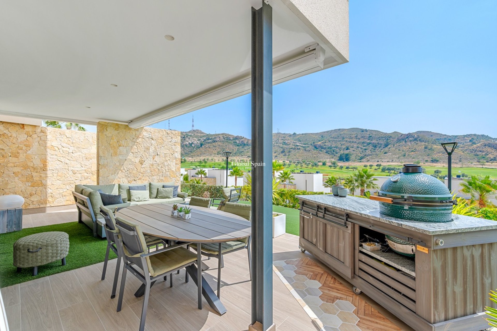 Wederverkoop - APPARTEMENT -
MONFORTE DEL CID - Inland