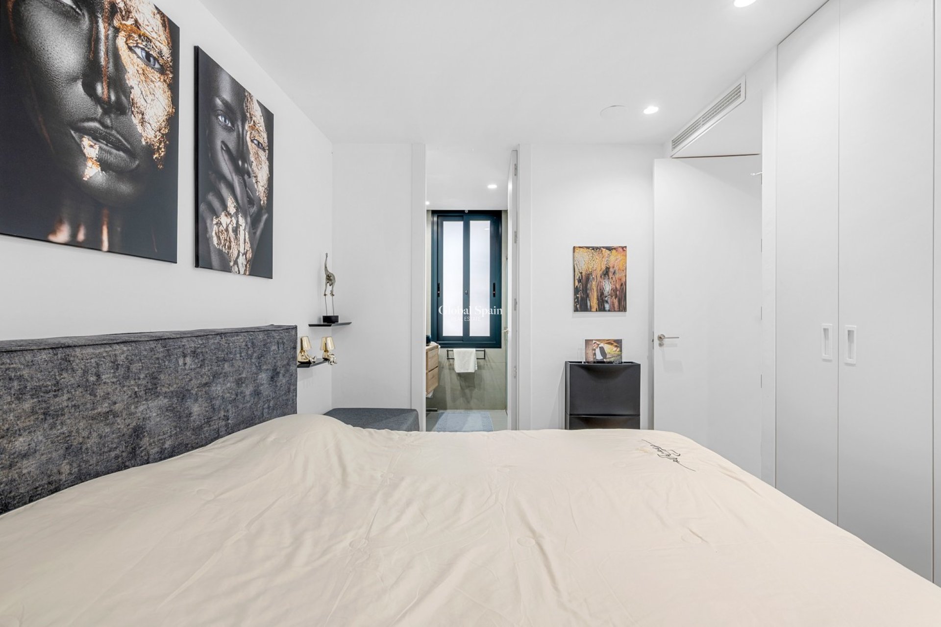 Wederverkoop - APPARTEMENT -
MONFORTE DEL CID - Inland