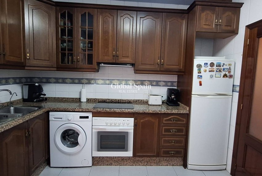 Wederverkoop - APPARTEMENT -
MURCIA - San Benito-patiño