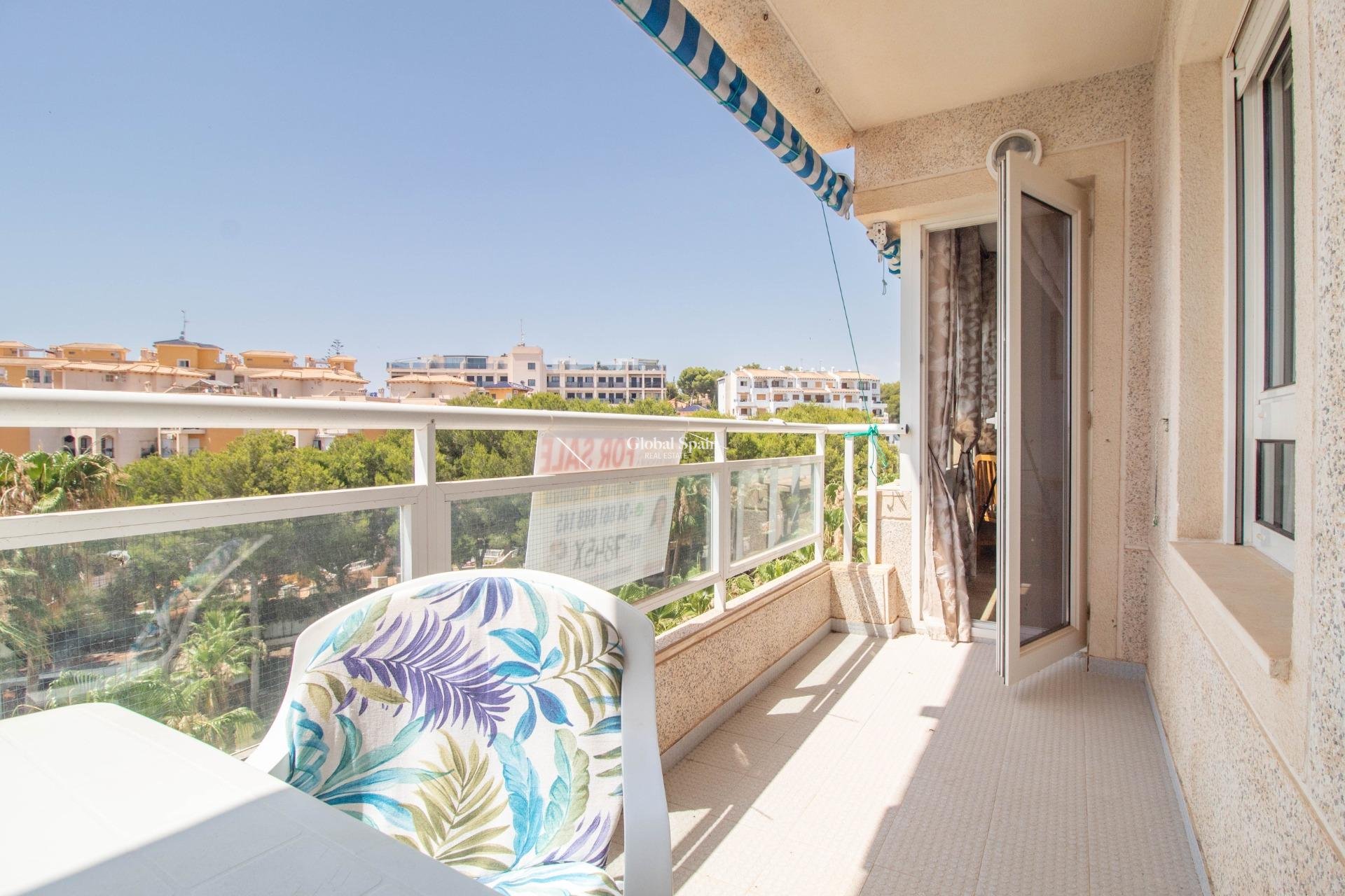 Wederverkoop - APPARTEMENT -
ORIHUELA COSTA - Altos de Campoamor