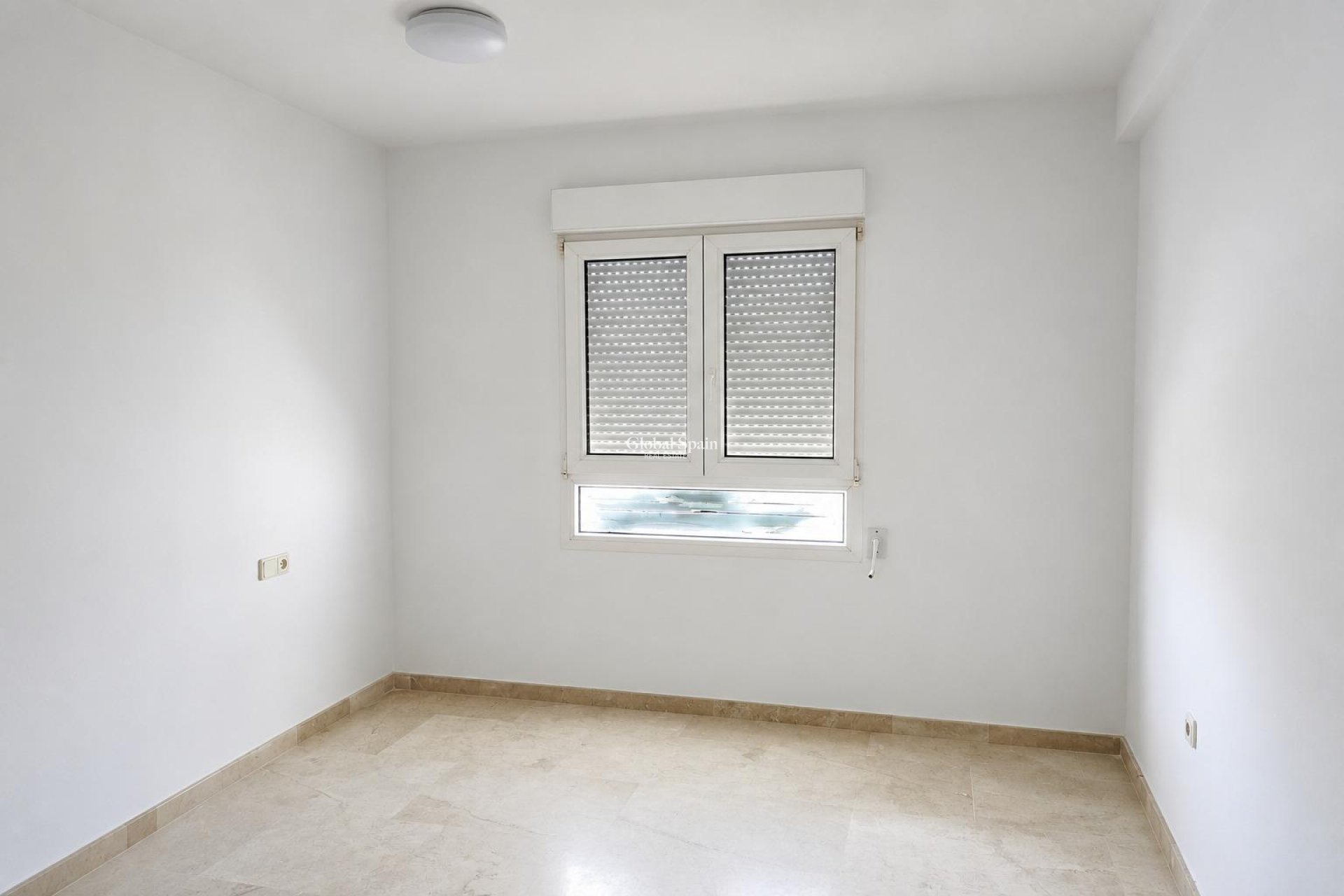 Wederverkoop - APPARTEMENT -
ORIHUELA COSTA - Altos de campoamor