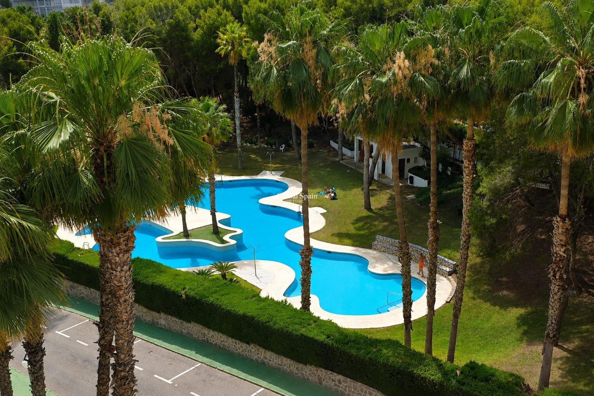 Wederverkoop - APPARTEMENT -
ORIHUELA COSTA - Altos de campoamor