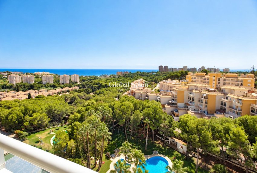 Wederverkoop - APPARTEMENT -
ORIHUELA COSTA - Altos de Campoamor