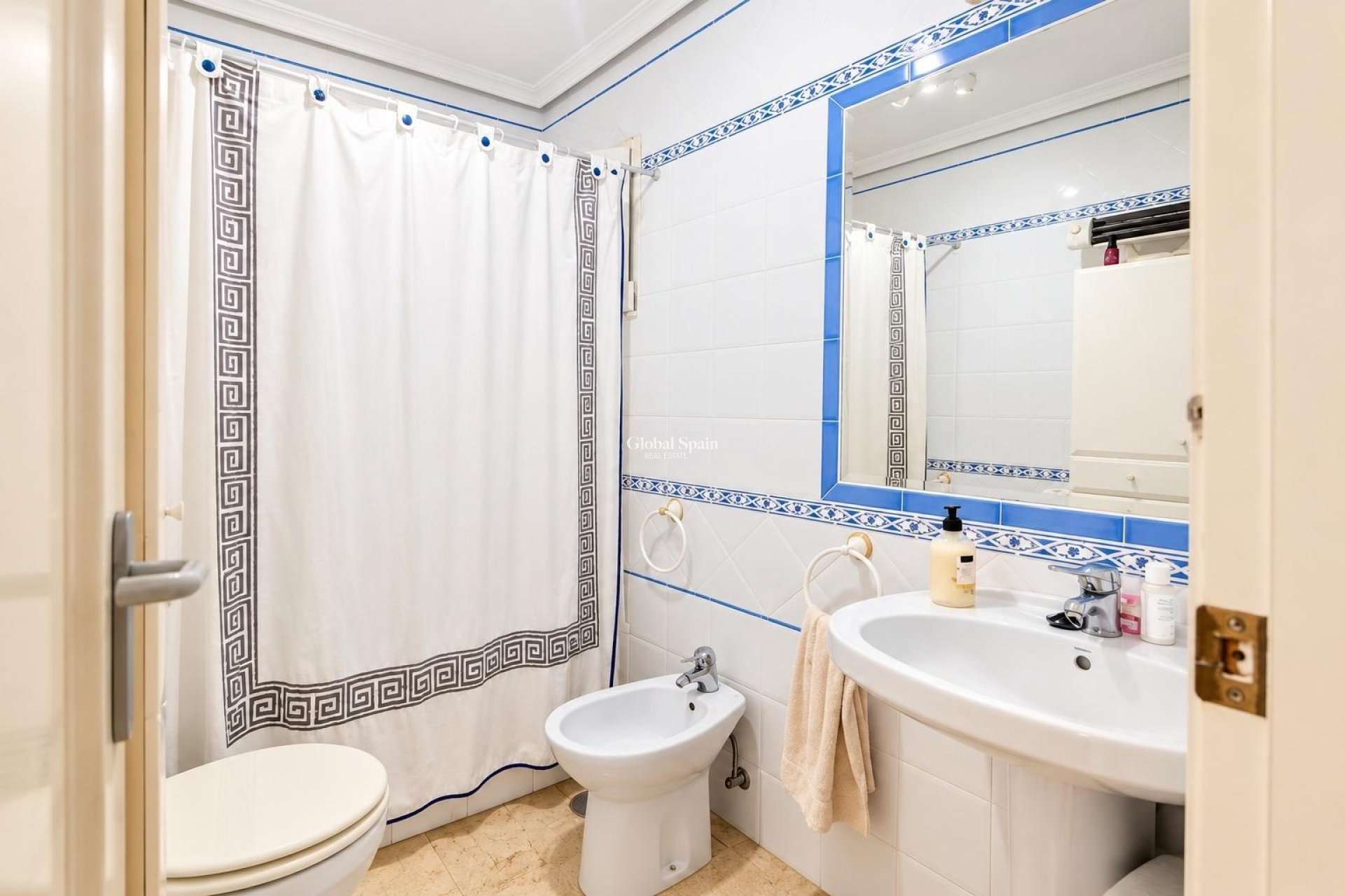 Wederverkoop - APPARTEMENT -
ORIHUELA COSTA - Altos de Campoamor