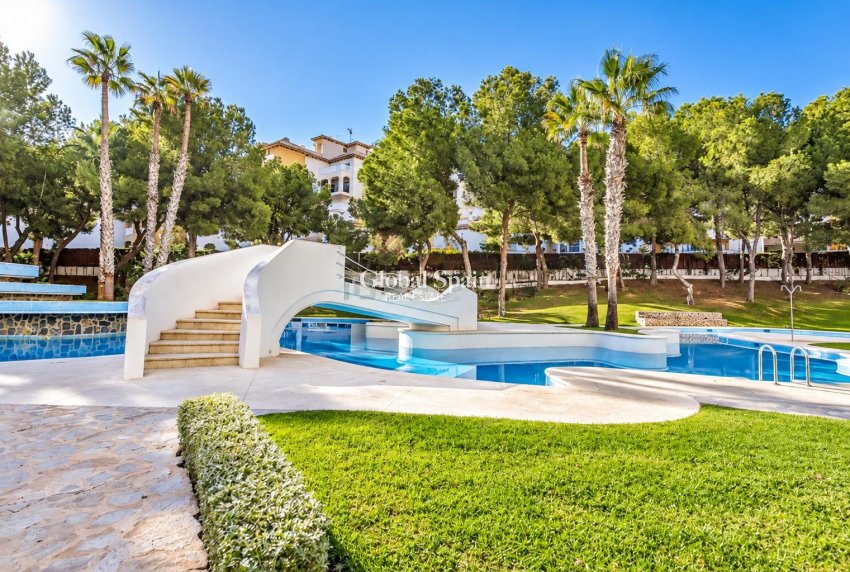 Wederverkoop - APPARTEMENT -
ORIHUELA COSTA - Altos de Campoamor