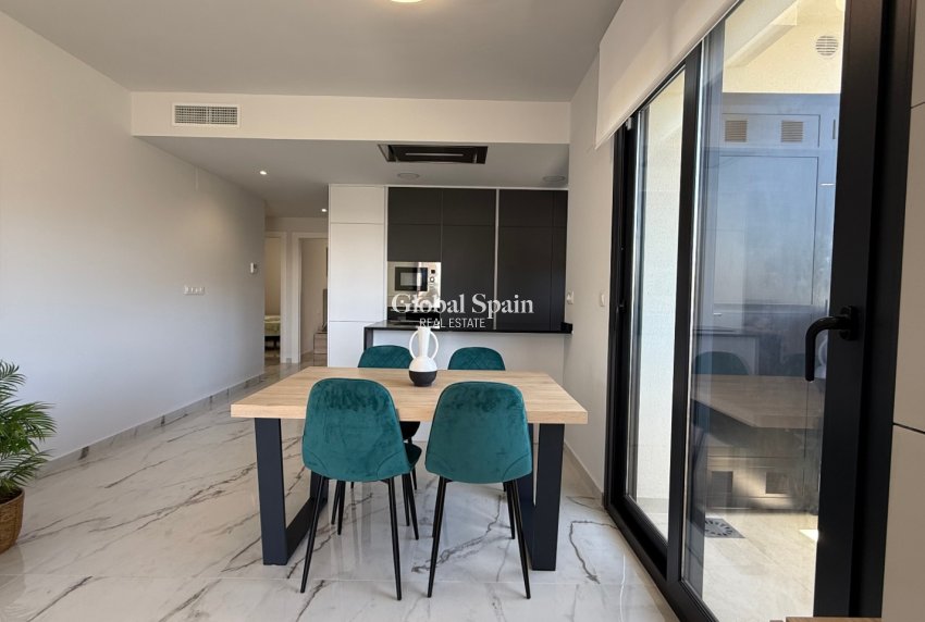 Wederverkoop - Appartement -
ORIHUELA - Costa Blanca Sur