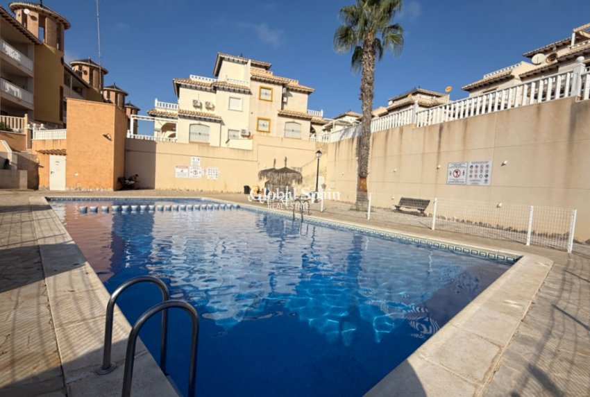 Wederverkoop - Appartement -
ORIHUELA - Costa Blanca Sur