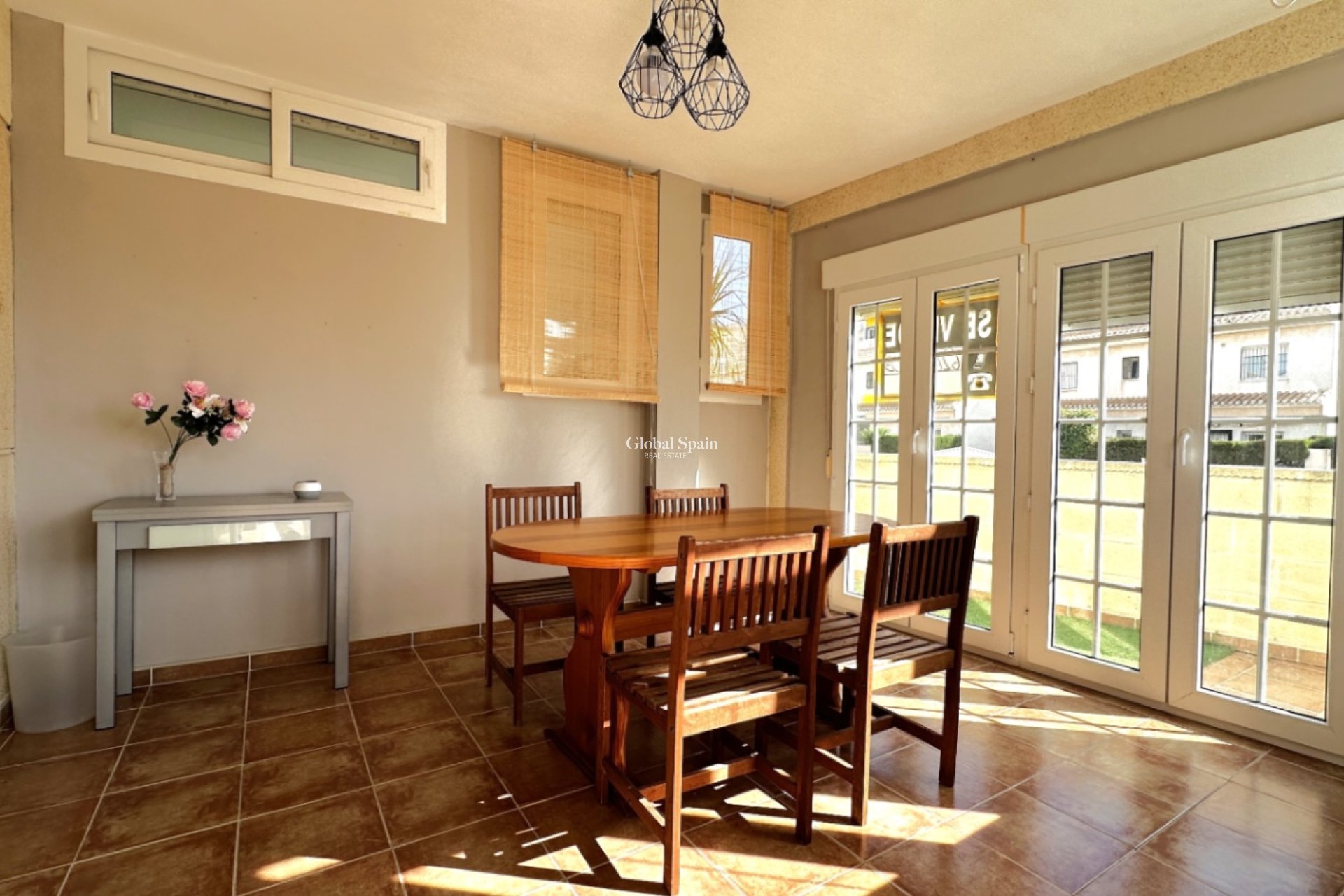 Wederverkoop - APPARTEMENT -
ORIHUELA - Costa Blanca Sur